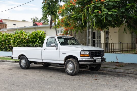 Ford F-350 pickup truck single-cab car in Cuba