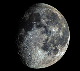Mineral moon