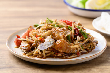 Spicy papaya salad with blue crab (Som Tum), Thai food