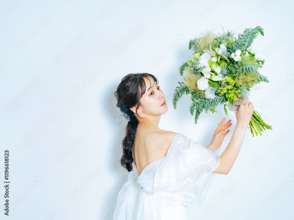 Fototapete ブライダル、花嫁、ブーケ、女性、ウェディング、新婦、ウェディングドレス、ポートレート、日本人、新婚、前撮り、フォト、スタジオ、写真館、婚礼、ドレス、ウエディング、婚活、花束、ナチュラル、コピースペース、白バック、イメージ、ソファー、ホワイト、白、美容、ビューティー、スキンケア、コスメ、化粧品、美しい、美人、ハッピー、ジューンブライド、若い、結婚、結婚式、幸せ、フラワーアレンジメント、明るい、さわや