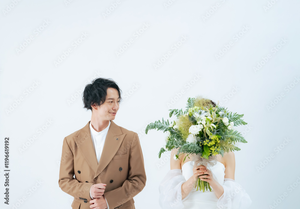 Aufkleber ウェディング、自撮り、新郎、新婦、結婚、ブライダル、前撮り、結婚式、カップル、フォト、韓国、白バック、切り抜き、婚活、嬉しい、喜ぶ、ハッピー、ポートレート、ドレス、ブーケ、ファッション、おしゃれ、笑う、笑顔、楽しい、スーツ、タキシード、お祝い、フォトスタジオ、写真館、照れる、セルフ、ウエディング、コピースペース、若い、30代、ジューンブライド、20代、披露宴、男性、女性、日本人、男女、夫婦、憧れ、
