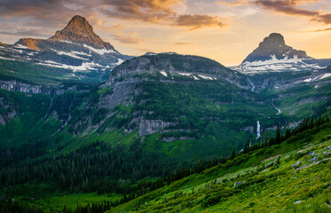 Gorgeous Sunset Scenery on the Going to the Sun Road, Glacier National Park, Montana