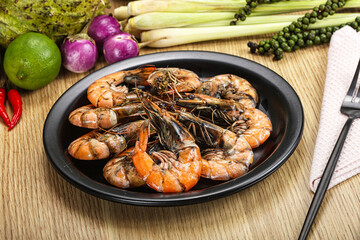 Boiled big tiger fresh shrimp