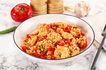 Italian pasta orzo with prawn