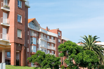 Overview of buildings with individual dwellings for private use in a city.