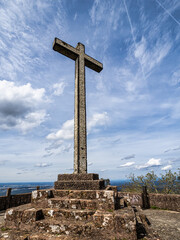 The Cruz Alta viewpoint is the higest point in the Bussaco forest in Portugal. The cross monument...