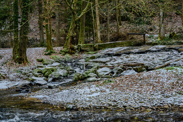Ein frostiger Tag im niederbayerischen Perlbachtal