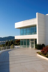 Fototapeta premium Modern White Building Terrace Scenic View Blue Sky