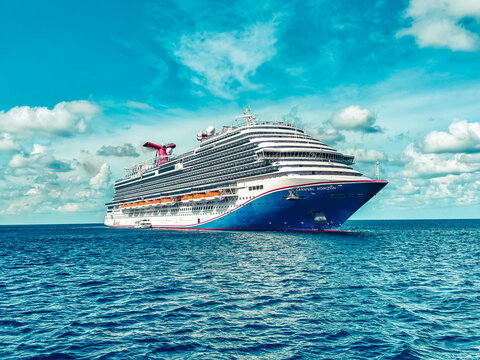 Grand Cayman, Grand Cayman Islands - December 31, 2024: Cruise ships anchored off the shores of Grand Cayman
