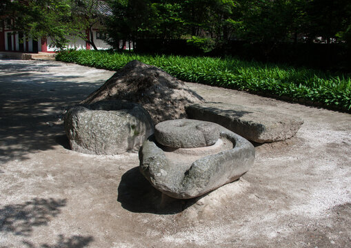 Pohyon-sa Korean buddhist temple, North Pyongan Province, Myohyang-san, North Korea