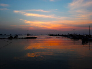 Naklejka premium Beautiful Sunset at Tanjung Gelam Beach, Karimun, Java, Indonesia