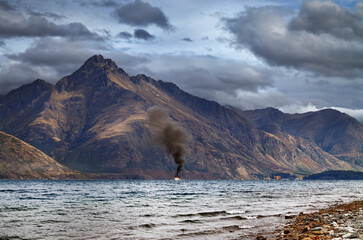 Wakatipu lake, New Zealand