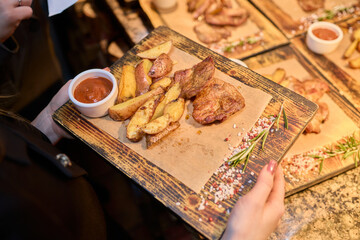 Experience an Elegant Dinner Service complete with exquisite Gourmet Plates for all occasions