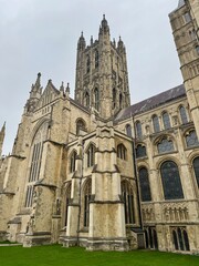 Fototapeta premium Exterior view of Canterbury cathedral 