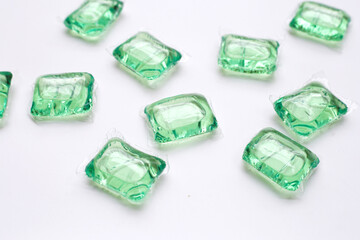 Gel ball laundry detergent, detergent capsule pods