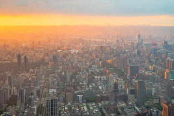 Fototapeta premium 台湾 台北101からの夕景