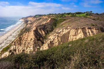 A rocky cliff overlooking the ocean