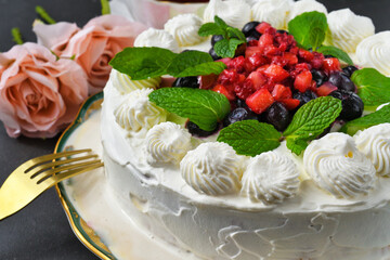 メキシコのスイーツ パステル・デ・トレス・レチェス(3種のミルクのケーキ)  Mexican sweets Pastel de Tres Leches ( Mexican Tres Leches Cake,Tres Leches Cake,Three Milk Cake, 3 Milk Cake)