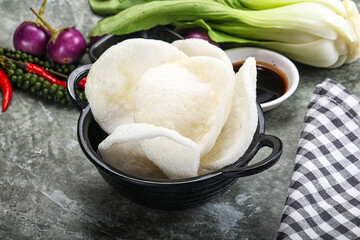 Vietnamese starter appetizer Crab chips