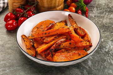 Baked batat with with spices