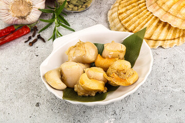Delicous luxury baked seafood scallops