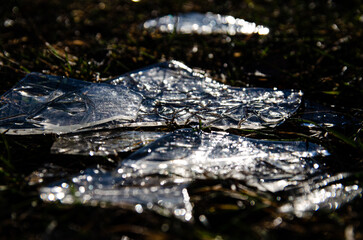 cracked ice