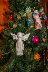 Winding dolls on a Christmas tree, faceless, apron, handkerchief, wound up, threads, folk...