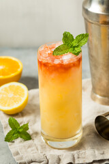 Cold Refreshing Fogcutter Cocktail