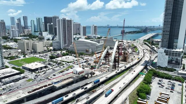 Miami downtown and Paramount Miami Worldcenter