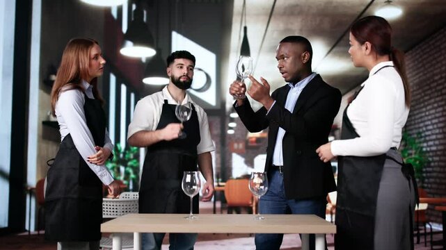 Hotel Manager Teach Restaurant Team Hygiene