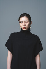 クールな女性
