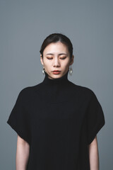 クールな女性