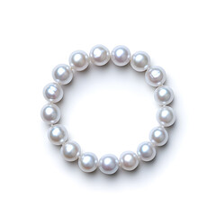 Obraz premium Top view natural pearl women bracelet or necklace, isolated on a white background