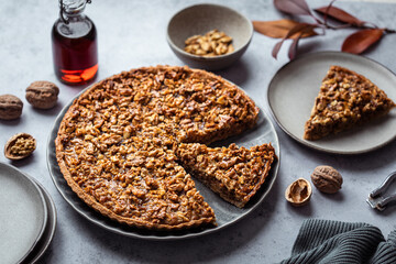 tarte aux noix et sirop d'érable fait maison