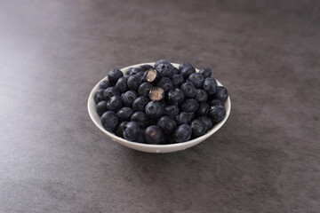 blueberry fruit
생블루베리