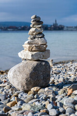 Steinsäule am Bodensee bei Konstanz