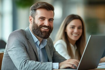 Obraz premium Two individuals sitting at a table with a laptop, background, photography