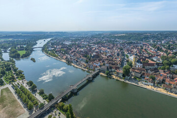 Sonniger Spätsommertag rund in Kitzingen am Main in Unterfranken