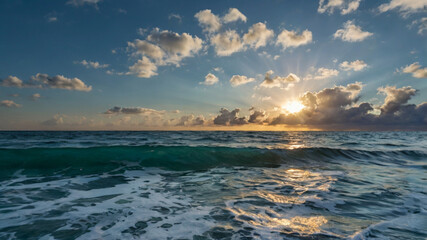 Fototapeta premium waves on the beach