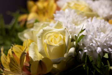 Fleur dans un bouquet au couleurs automnal 8