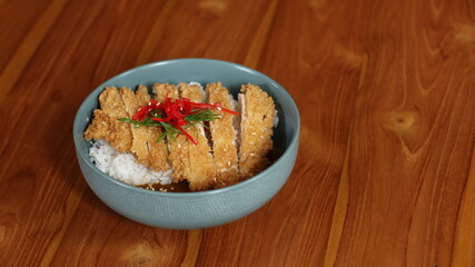 ricebowl with chicken katsu