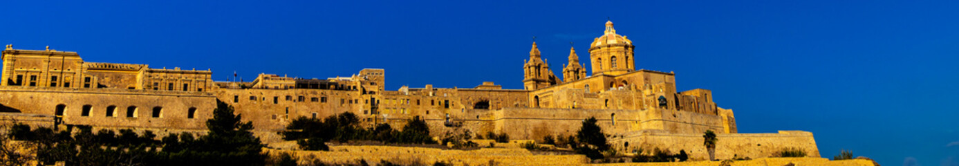 Fototapeta premium the historic old capital of malta mdina panorama
