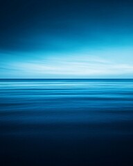 Obraz premium Serene Blue Ocean Horizon