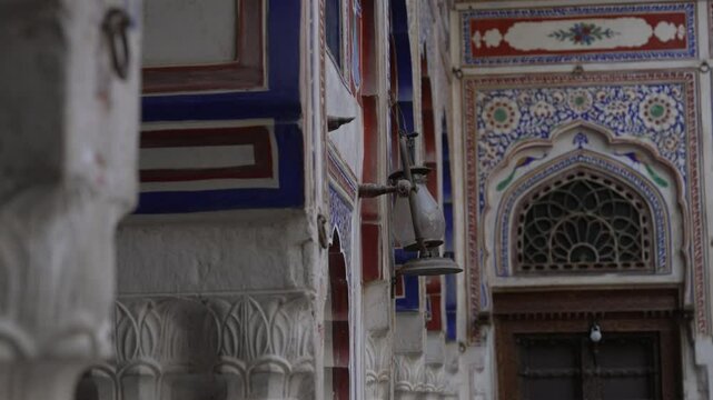 Lamp support in Seth Arjun Das Goenka Haveli, Rajasthan, Dundlod, India