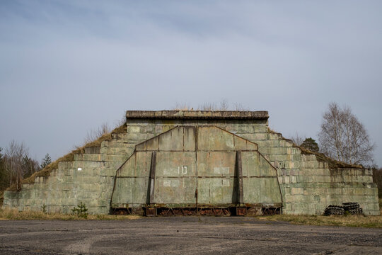 Soviet 2A13 Aircraft Shelter in Leti&scaron;tě Hradčany