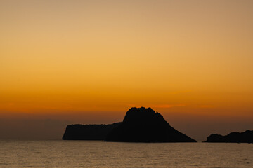 Nature beautiful Light Sunset or sunrise over sea,Colorful light majestic scenery Sky with Amazing clouds and waves in sunset sky wonderful light cloud background