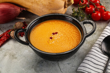 Vegetarian Pumpkin soup with spices
