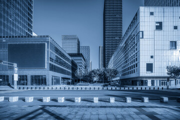 Naklejka premium Modern Urban Architecture in Blue Tones with Geometric Shapes