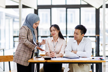 Financial Advisor discussion group Business team working planning strategy and brainstorming, colleagues thinking concept.
