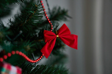 red decorations on the Christmas tree